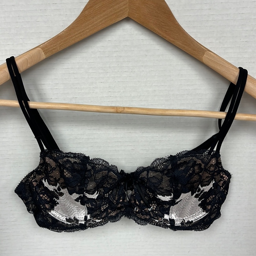 Victoria’s Secret unlined Demi 34B NWT